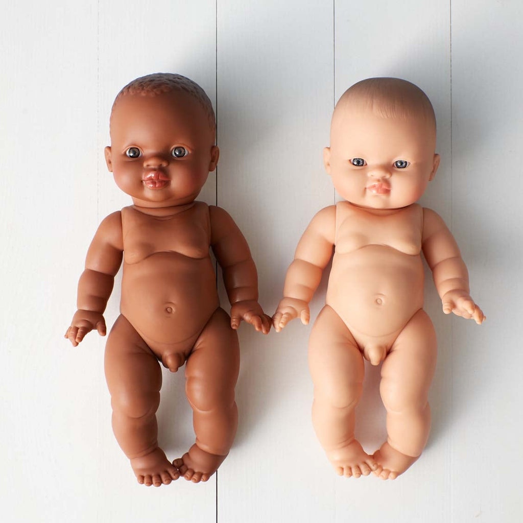 Poupée petite fille ou petit garçon