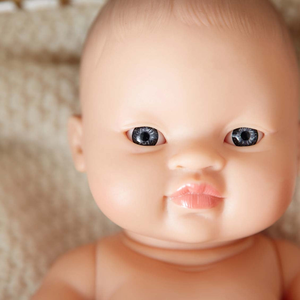 Poupée petite fille ou petit garçon