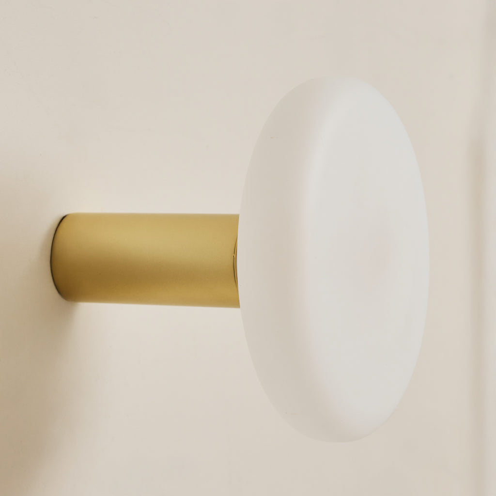 Applique plate opale