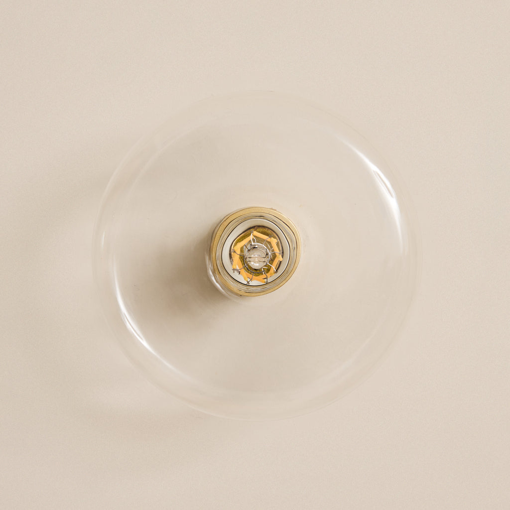 Applique plate transparente pour salle de bain