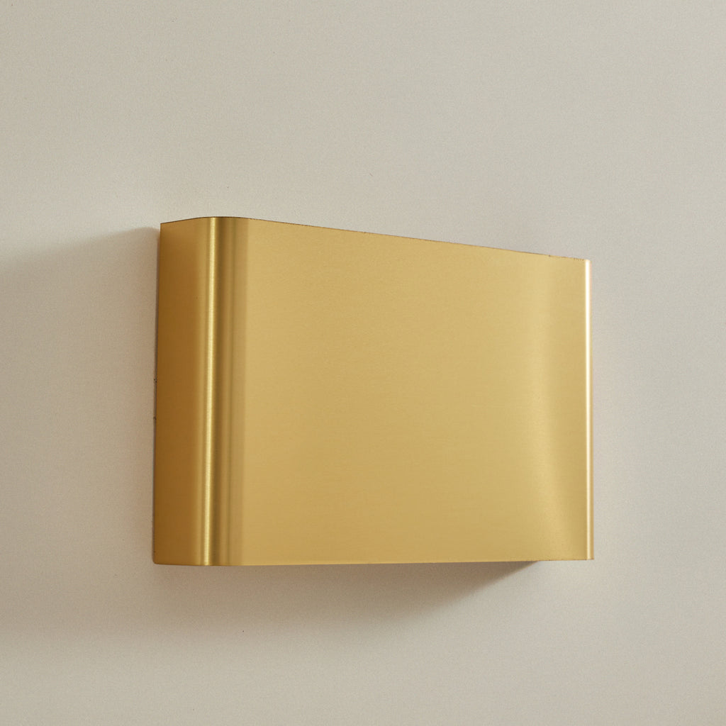 Applique plate dorée