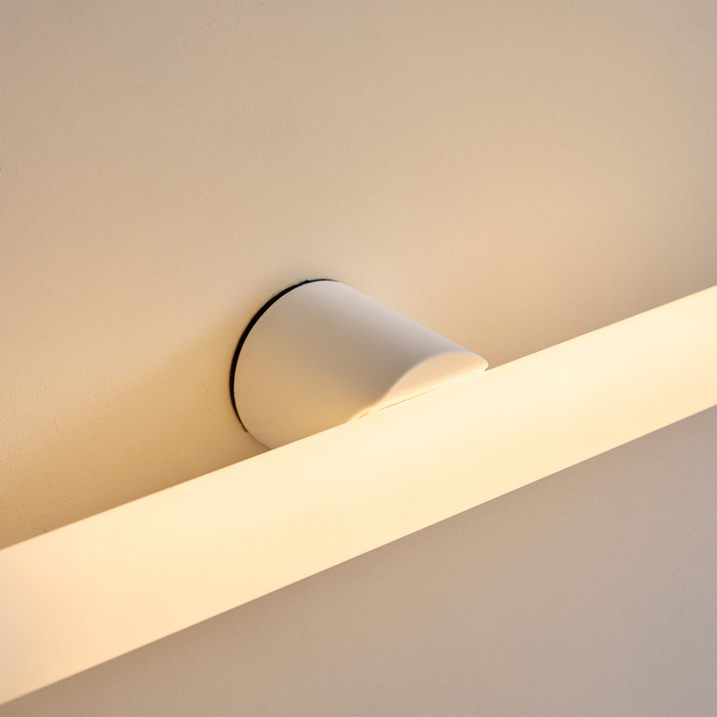 Applique tubulaire verre opale