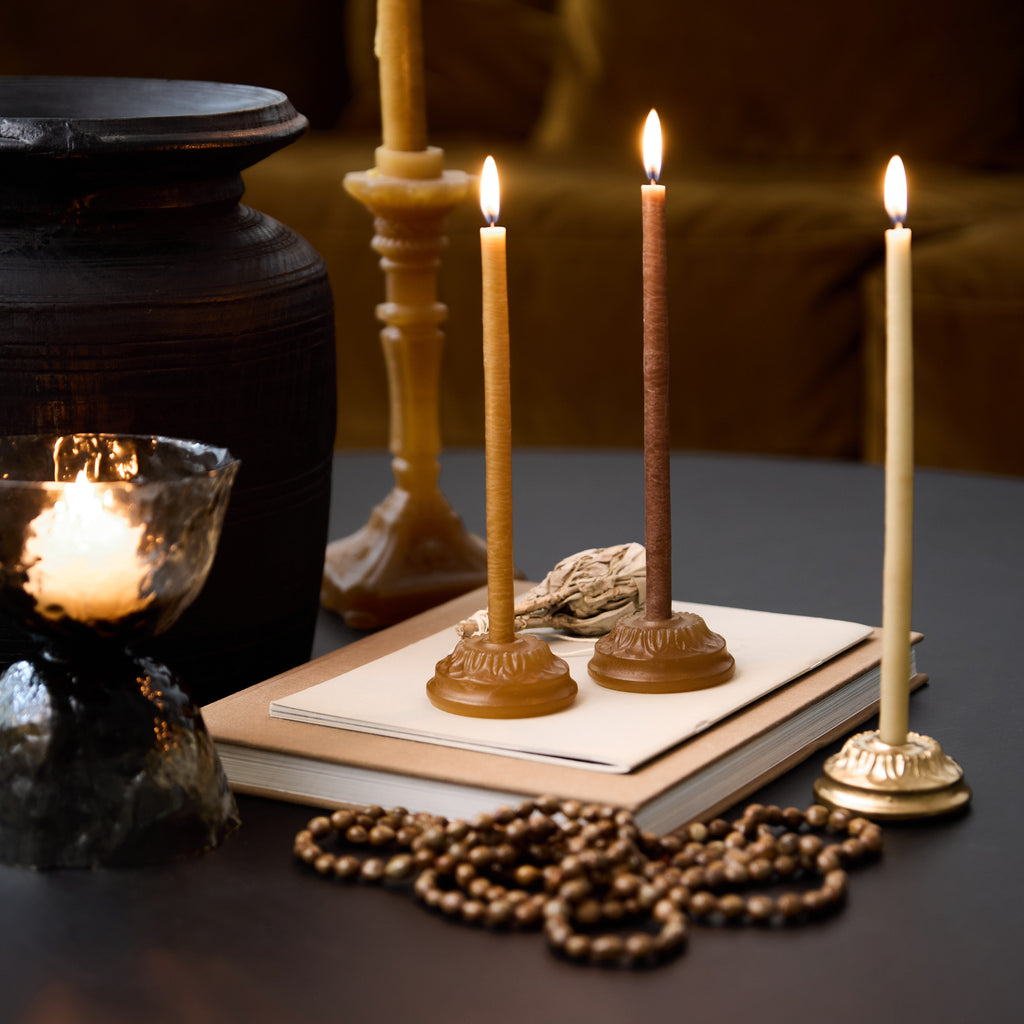 Lot de 2 bougeoirs en cire