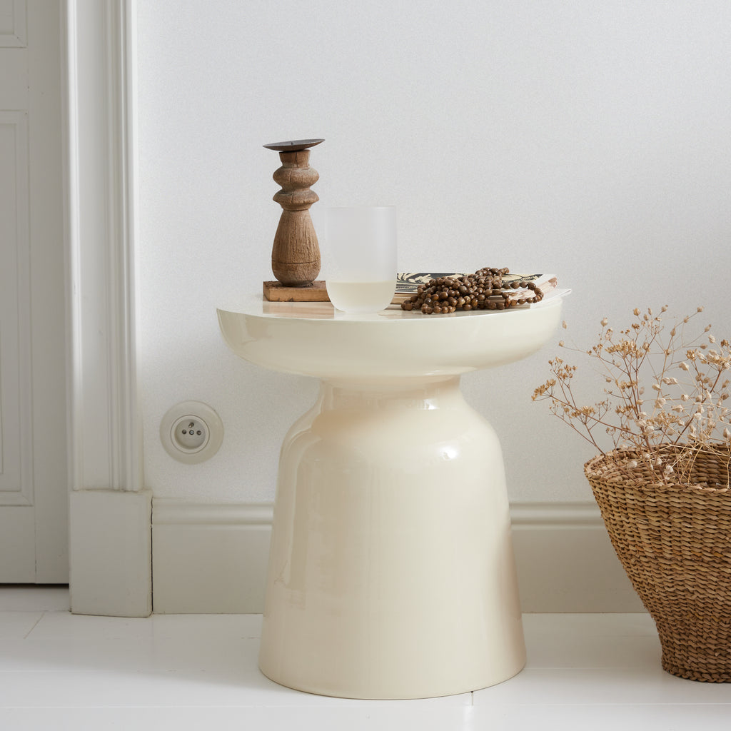 Bout de canapé crème