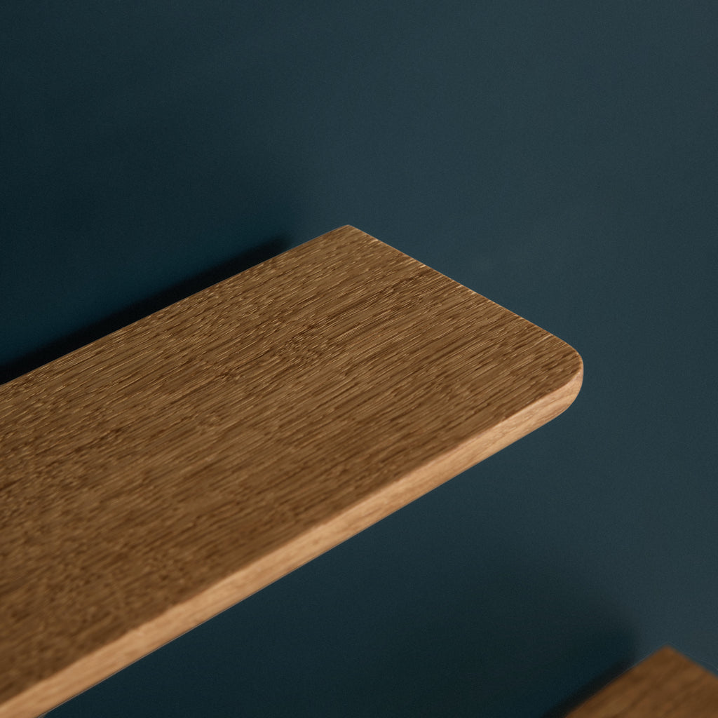 Etagère en bois base ronde