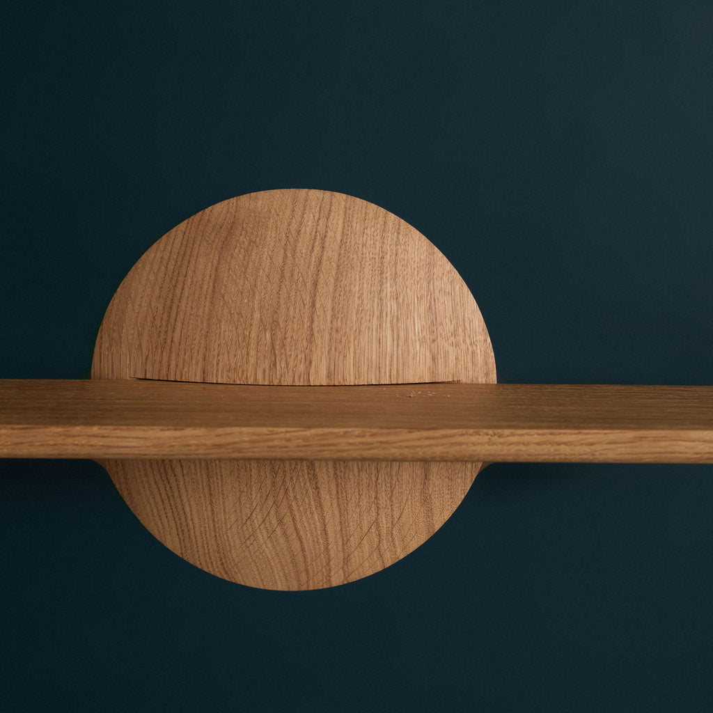 Etagère en bois base ronde