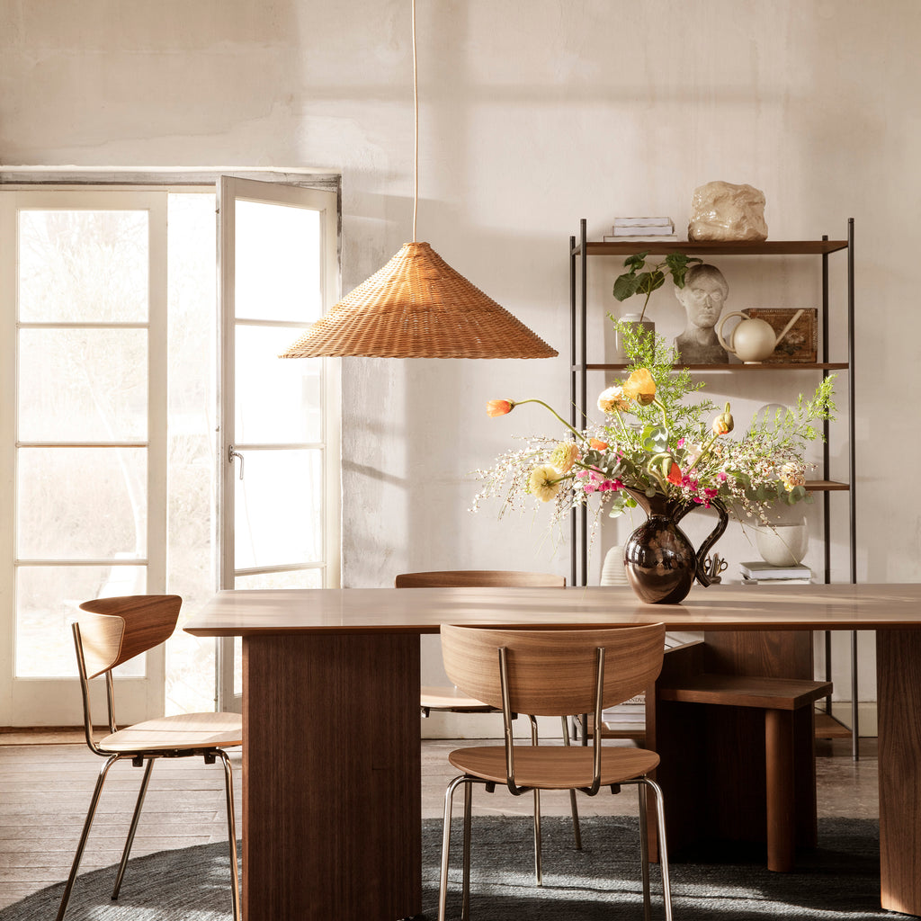 Abat-jour conique en rotin