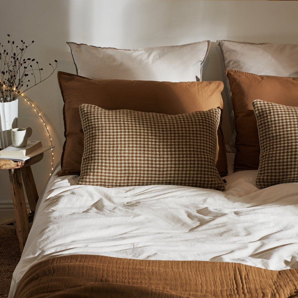 Coussin à carreaux