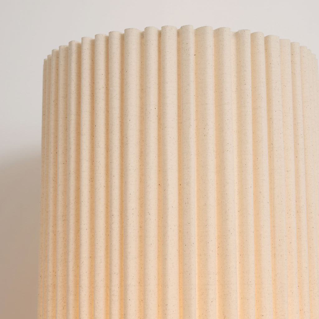 Lampadaire cannellé