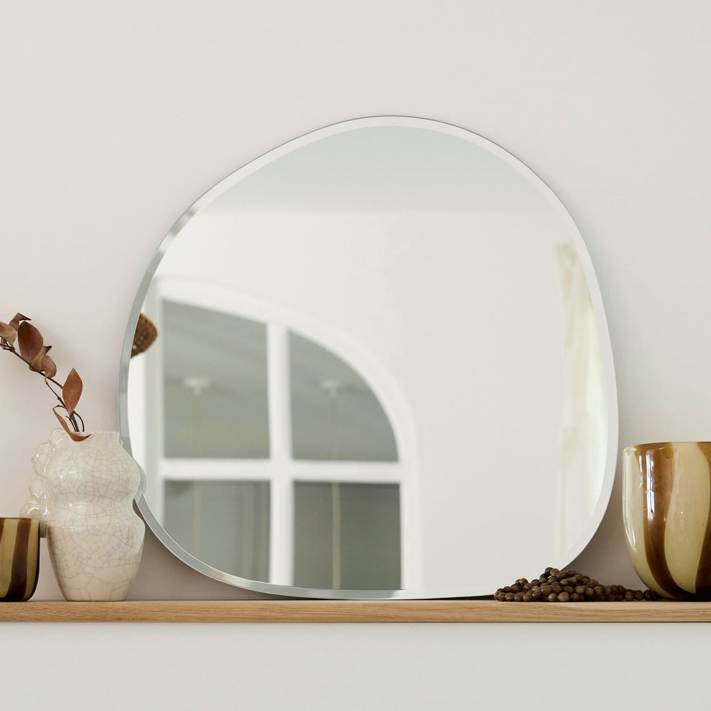 Miroir 'organique' biseauté