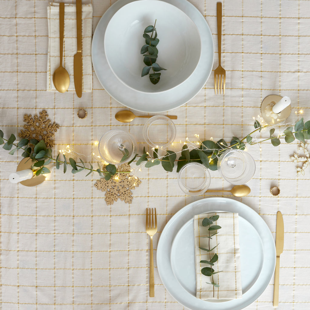 Nappe ou serviettes à carreaux, fil lurex