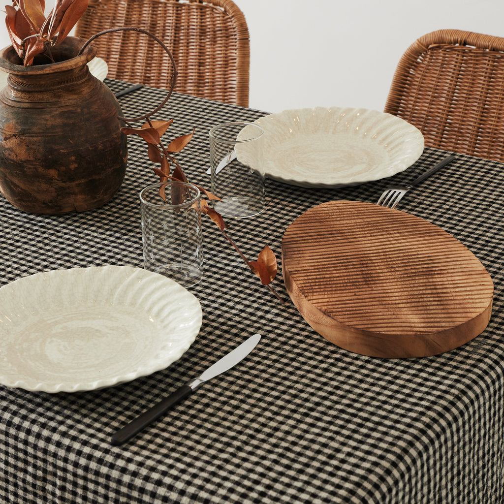 Nappe vichy noir en lin lavé