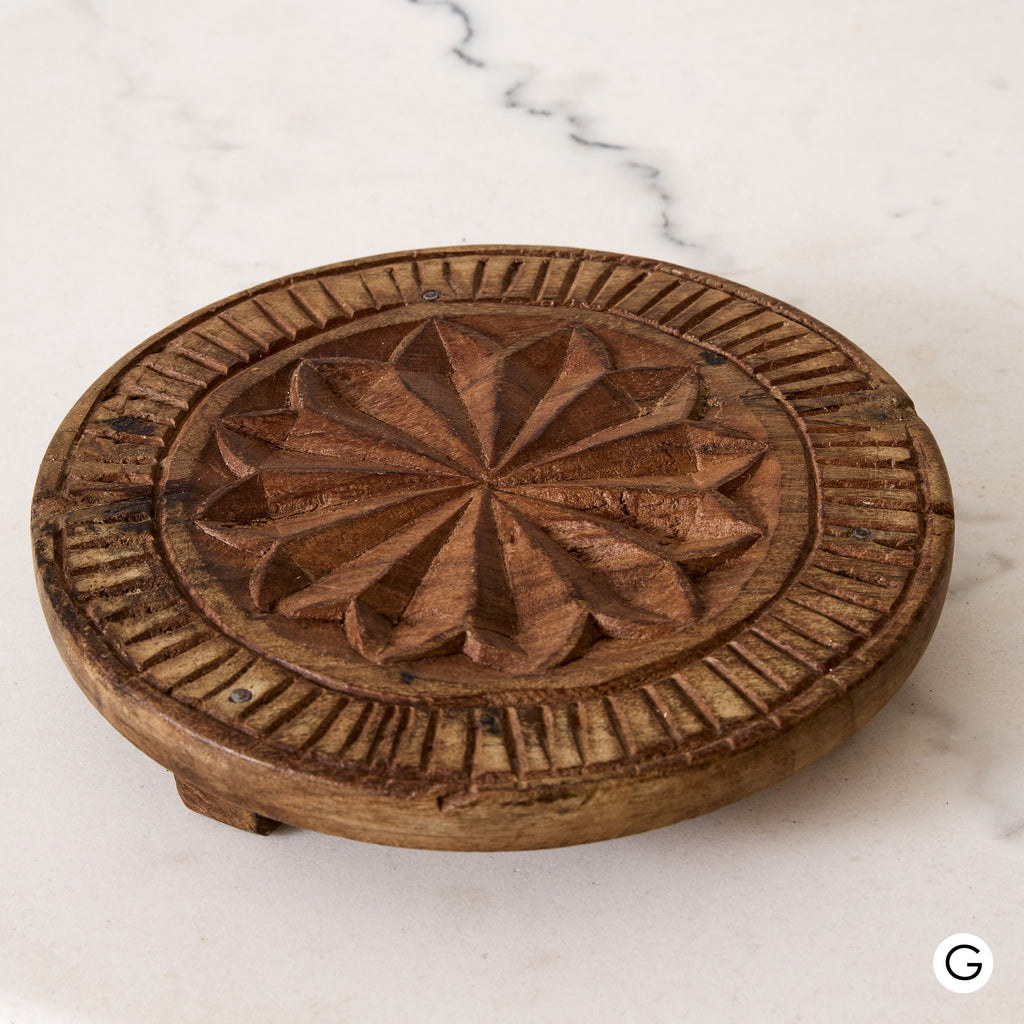 Plateau en bois brut naturel