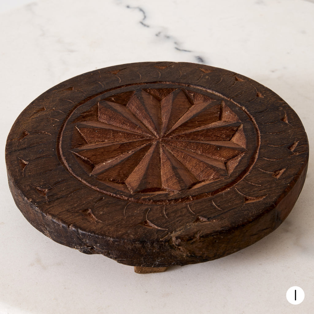 Plateau en bois brut naturel