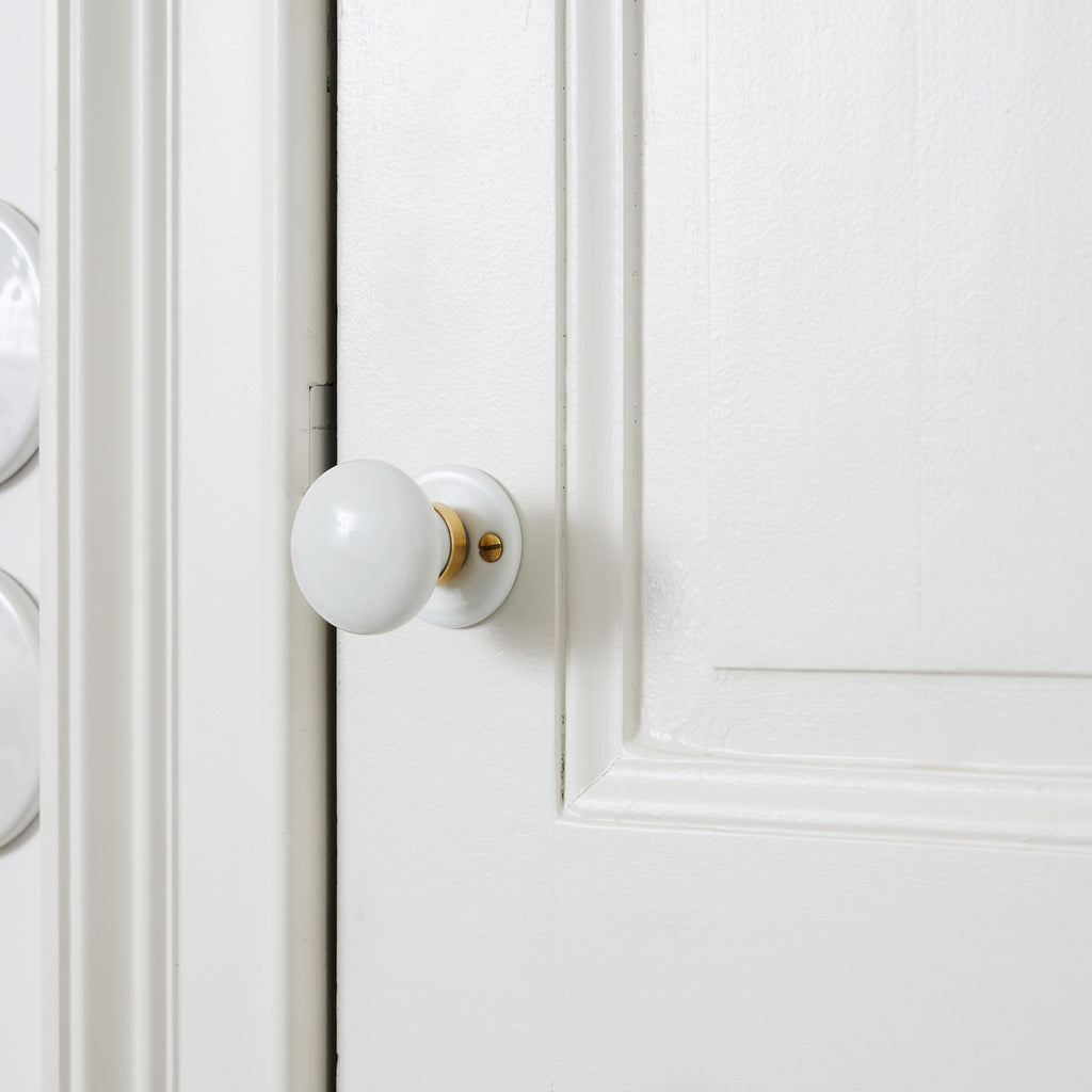 Rosace de propreté pour porte