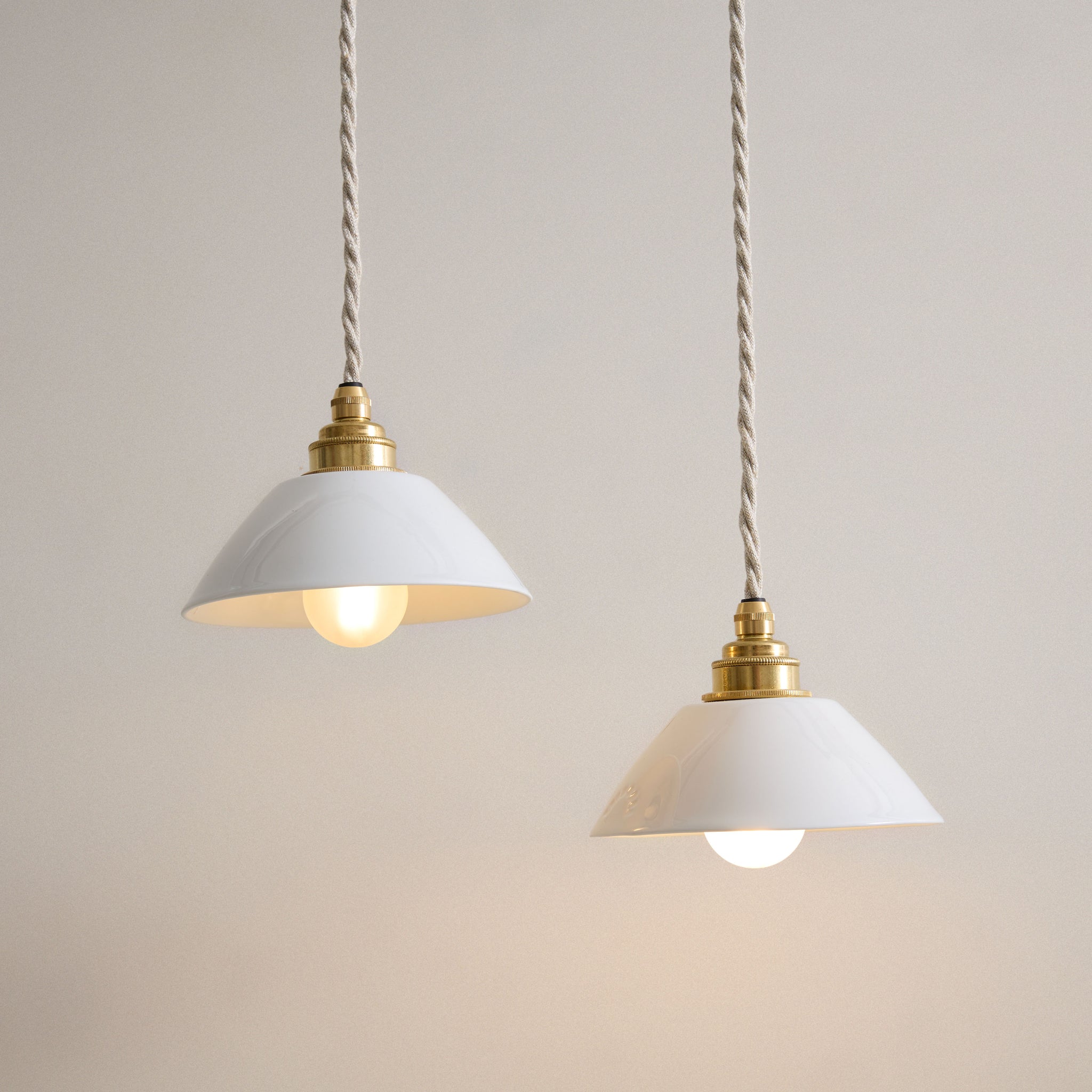 Lustre Liberty Suspension Barbell en Laiton Avec Dômes Céramique