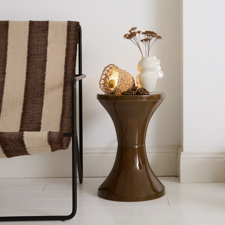 Tabouret en métal émaillé Chocolat