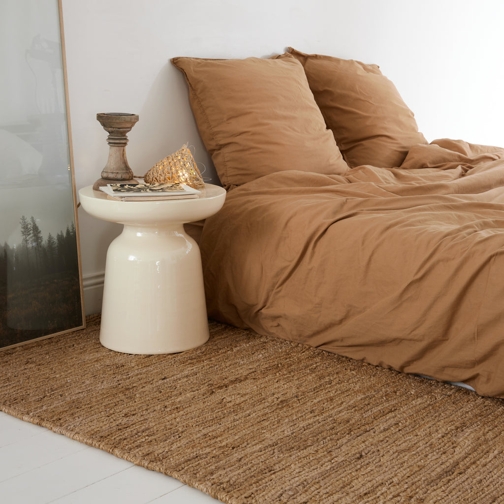 Long tapis tressé en chanvre nature