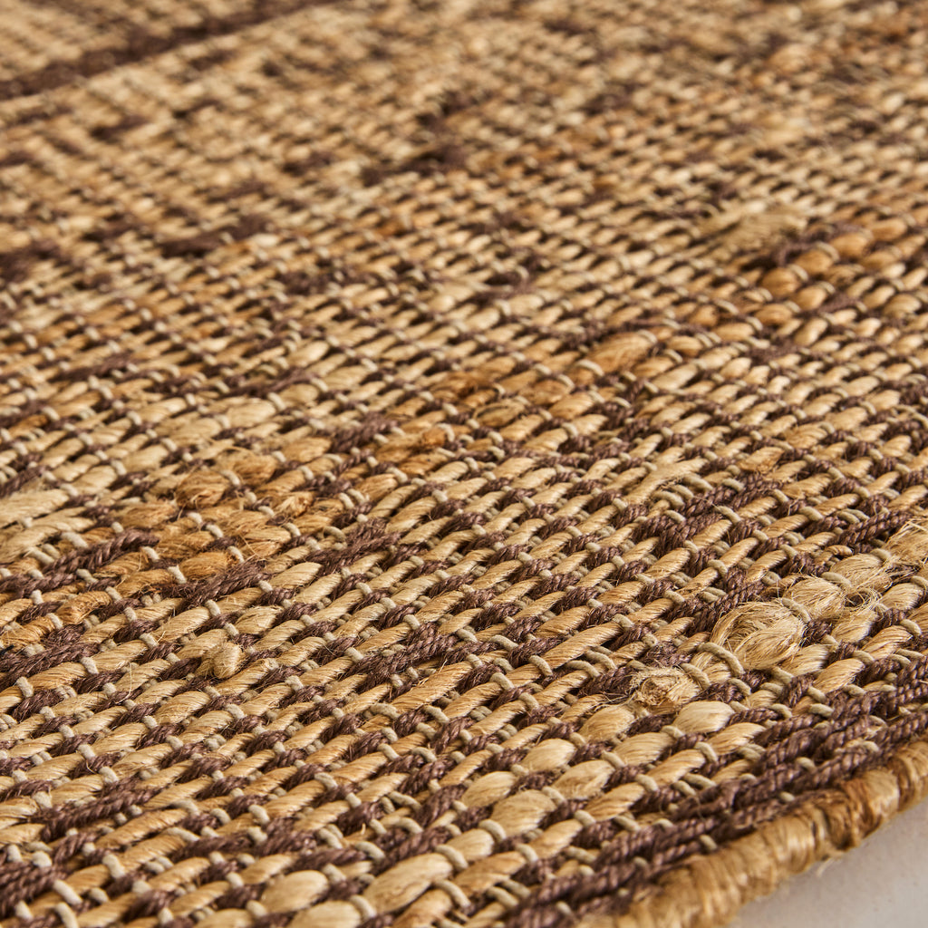 Tapis jute et coton brodé