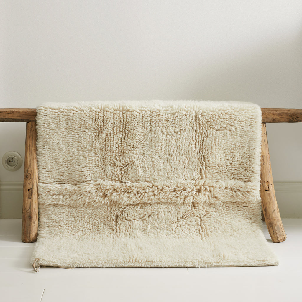 Petit tapis en laine Ligne