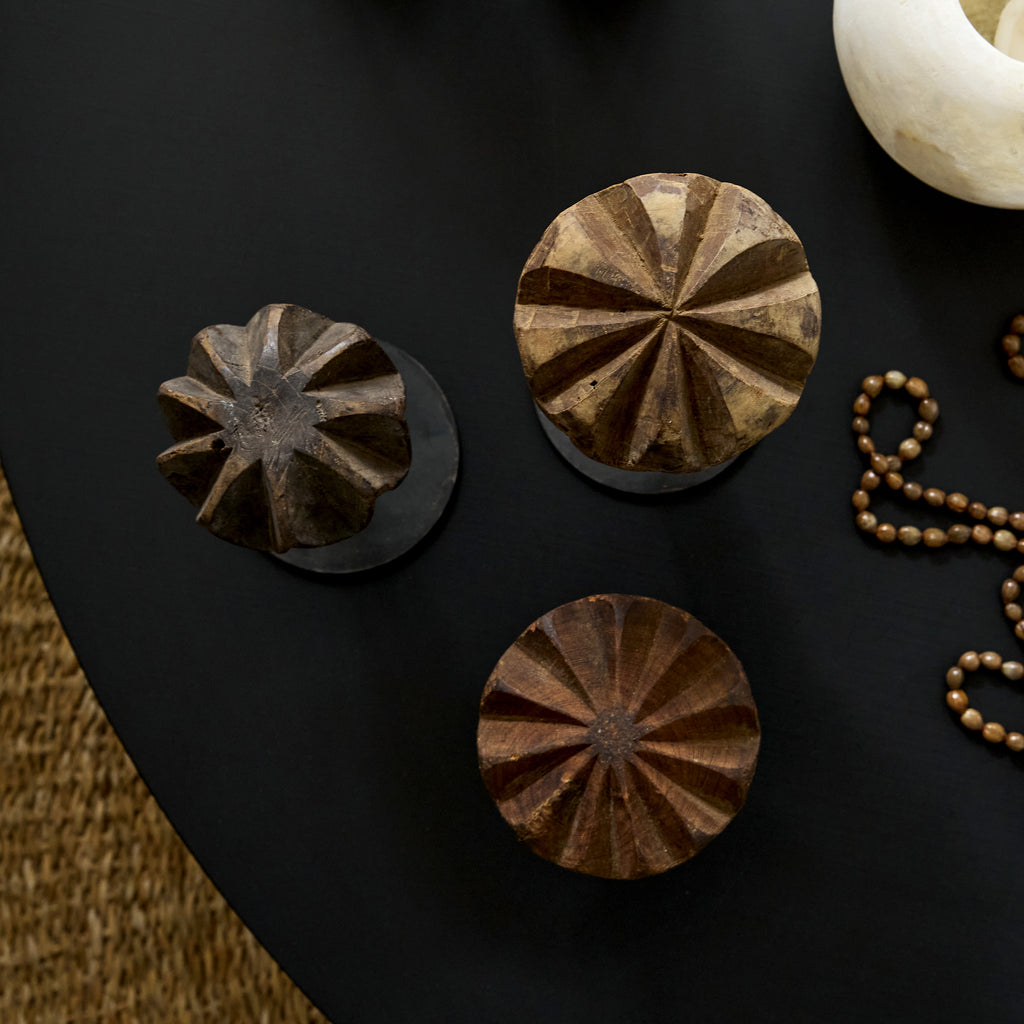 Totem en bois vintage