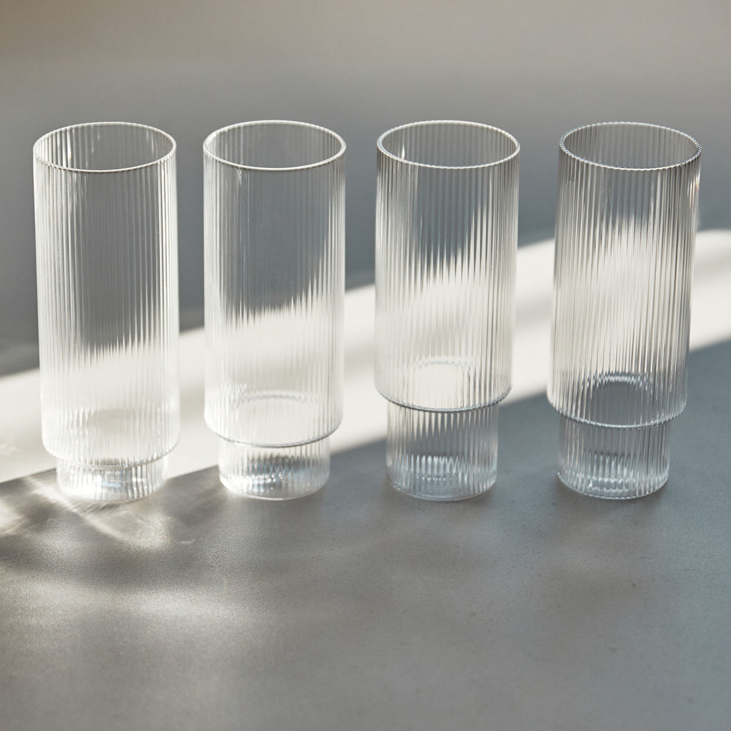 Coupes à champagne ou verres à cocktail