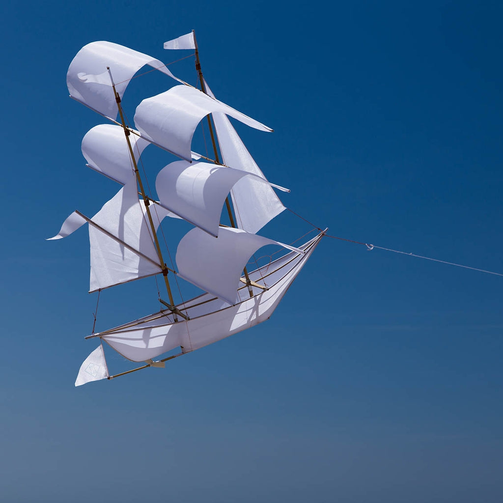 Cerf-volant ou Mobile navire - Blanc